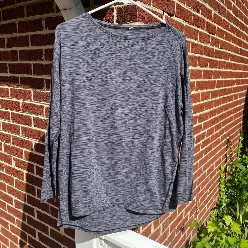 Lululemon long sleeve shirt